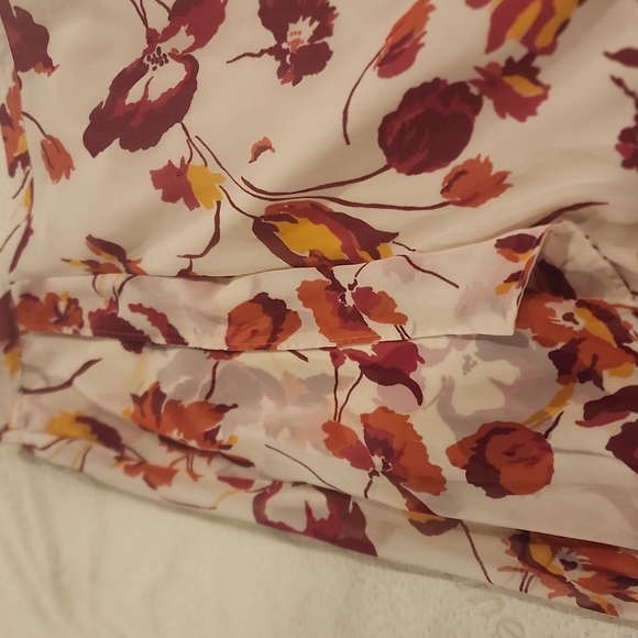 Skirt - Picture 2 of 4